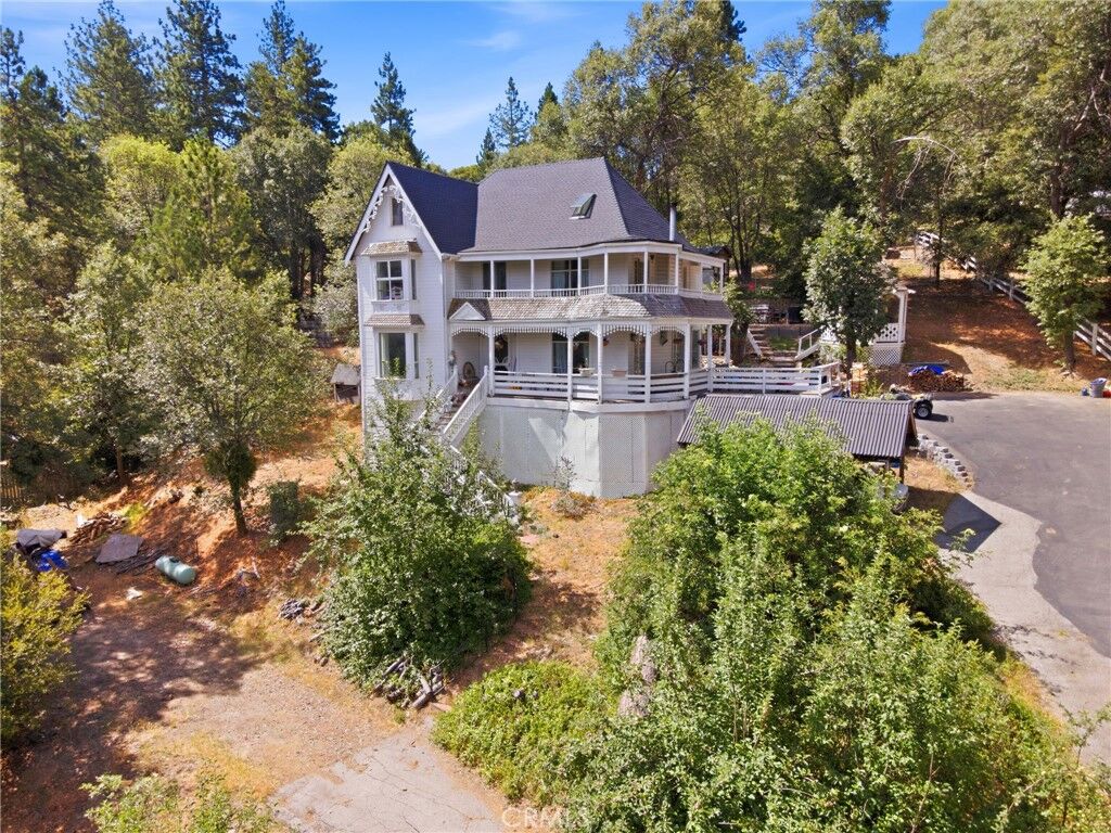 Property Photo:  450 N Dart Canyon  CA 92325 