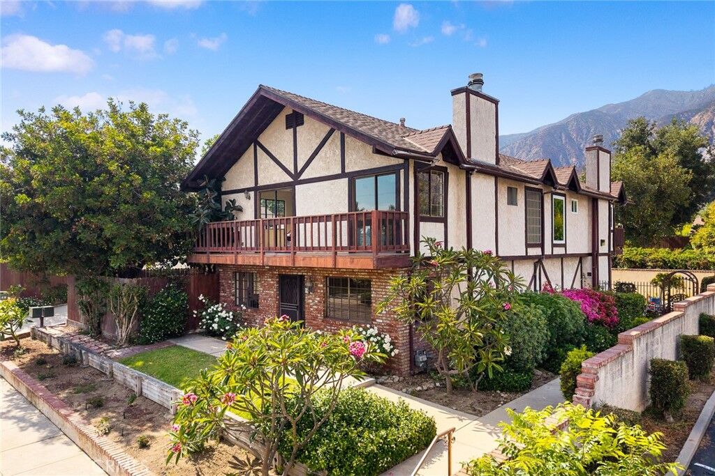 Property Photo: 81 W Montecito Avenue CA 91024