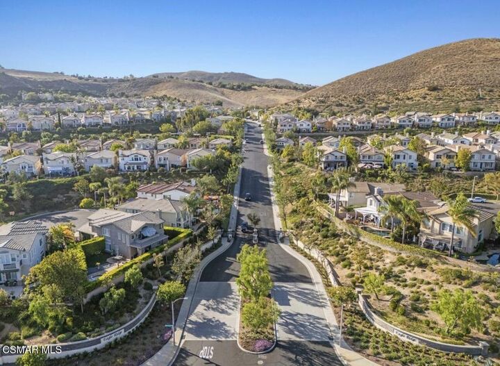 Property Photo: 2887 Arbella Lane CA 91362