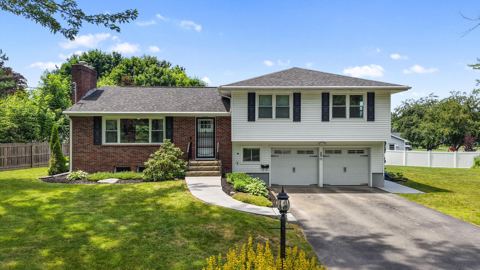 Property Photo:  287 Washington Street  ME 04412 