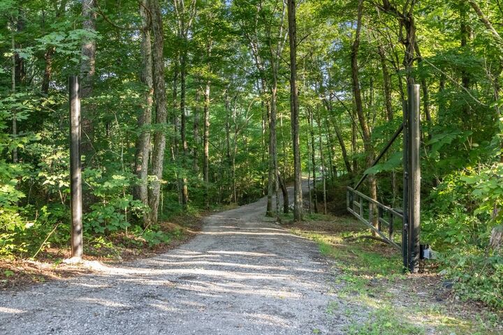 Property Photo:  1172 Promise Land Rd  TN 37036 