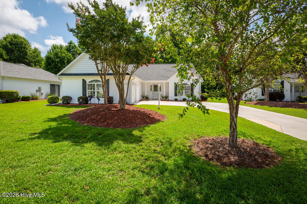 Property Photo:  202 Morningstar N  NC 28584 