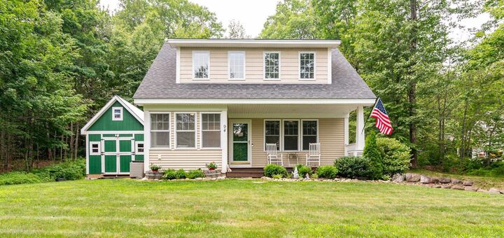 Property Photo: 94 High Meadows Drive NH 03037