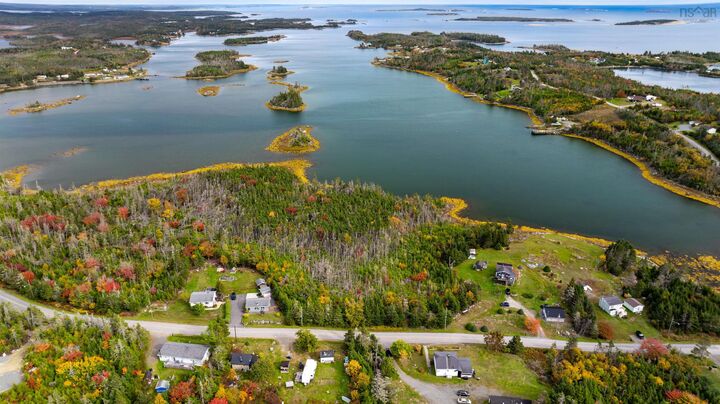 Grant 22407 Sober Island Road — photo 1