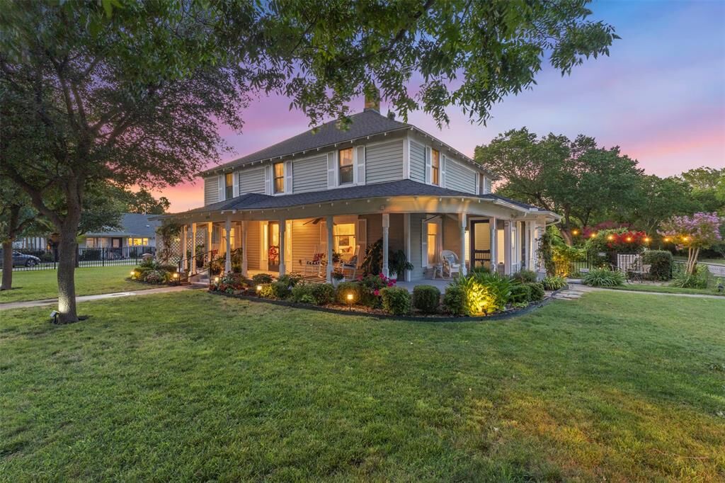 Property Photo:  7090 Maple Street  TX 75033 
