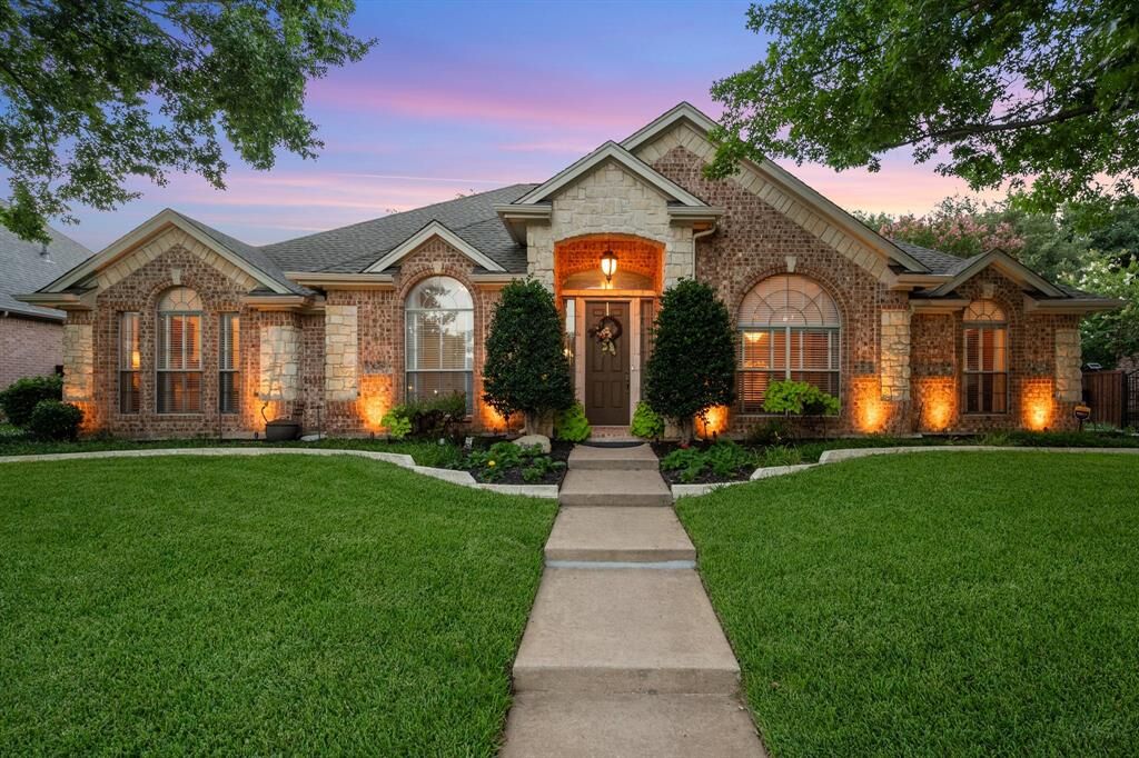 Photo de la propriété: 8945 Kingston Court TX 76182
