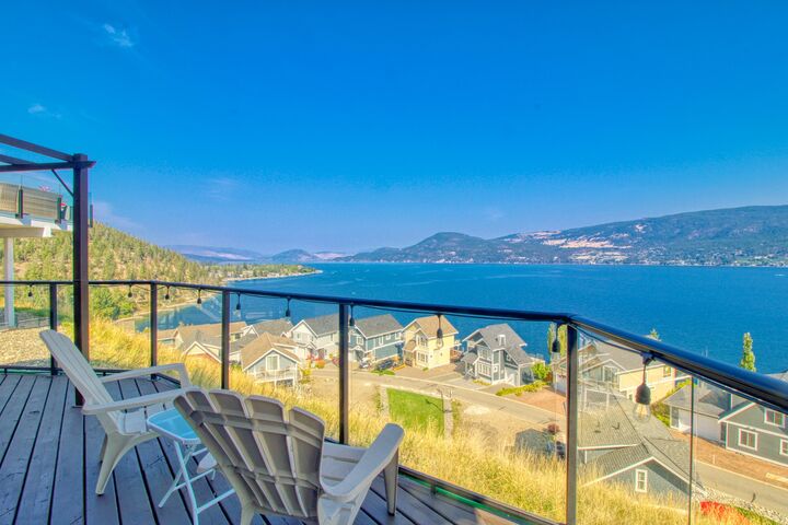 Property Photo: 6933 Barcelona Drive 64 BC V1Z 3R8