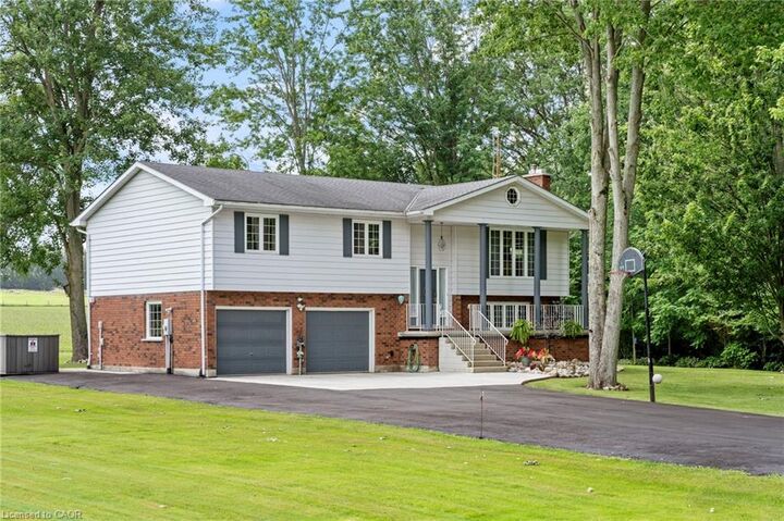 Property Photo: 204642 Ninth Road ON N4G 4G8