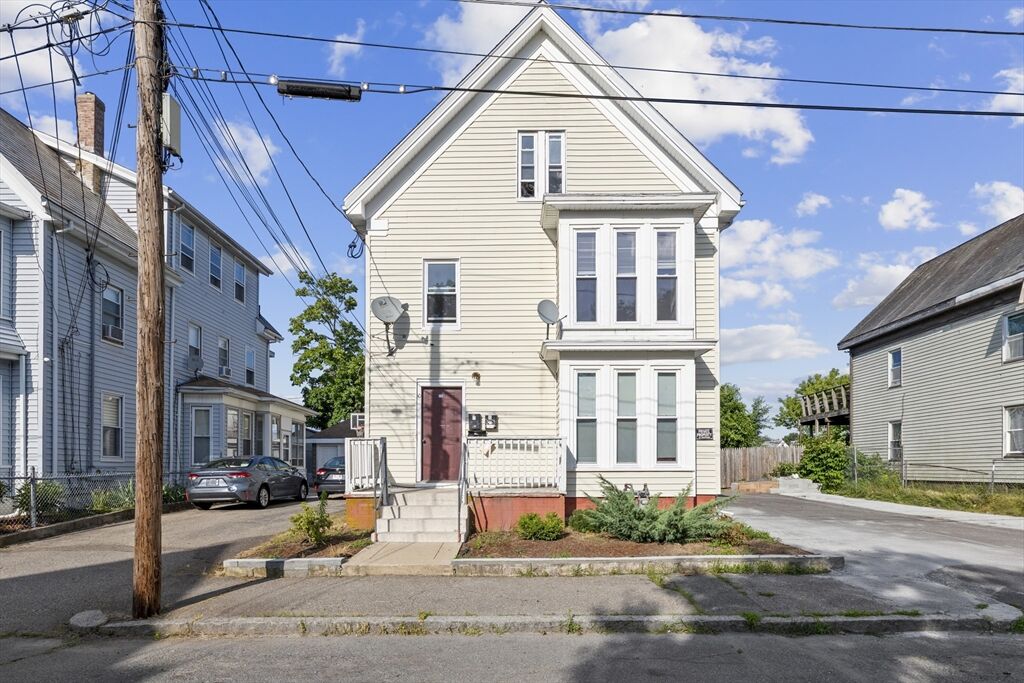 Property Photo: 10 Essex St MA 02301