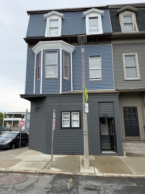 Property Photo:  253 Lexington Street 1  MA 02128 