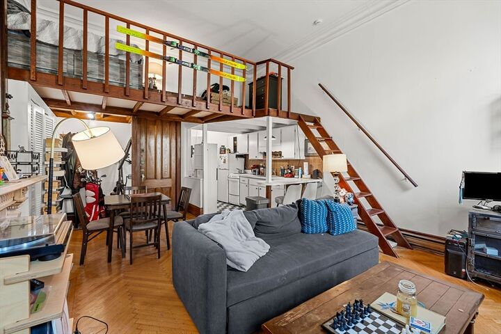 Property Photo:  163 Beacon 3  MA 02116 