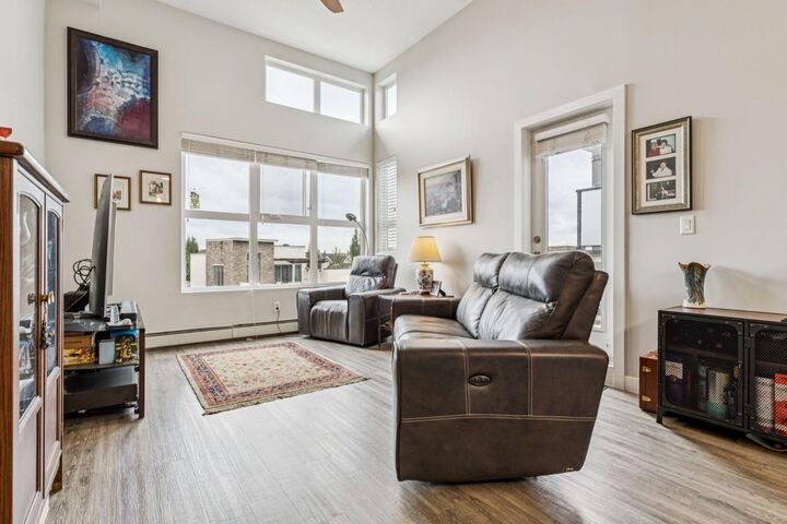 95 Burma Star Road SW 1402 — photo 1