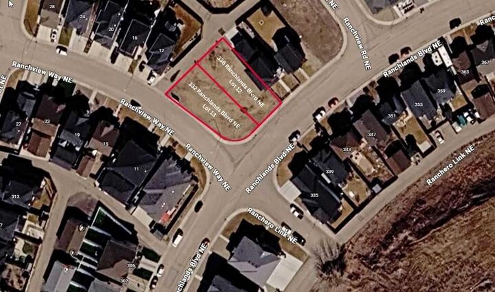 Property Photo: 332 Ranchlands Boulevard NE AB T1C 0G3