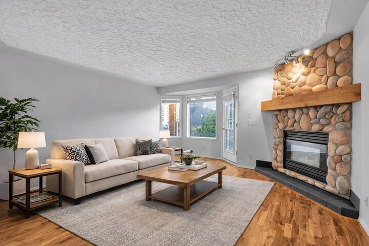1516 11 Avenue SW 2 — photo 1