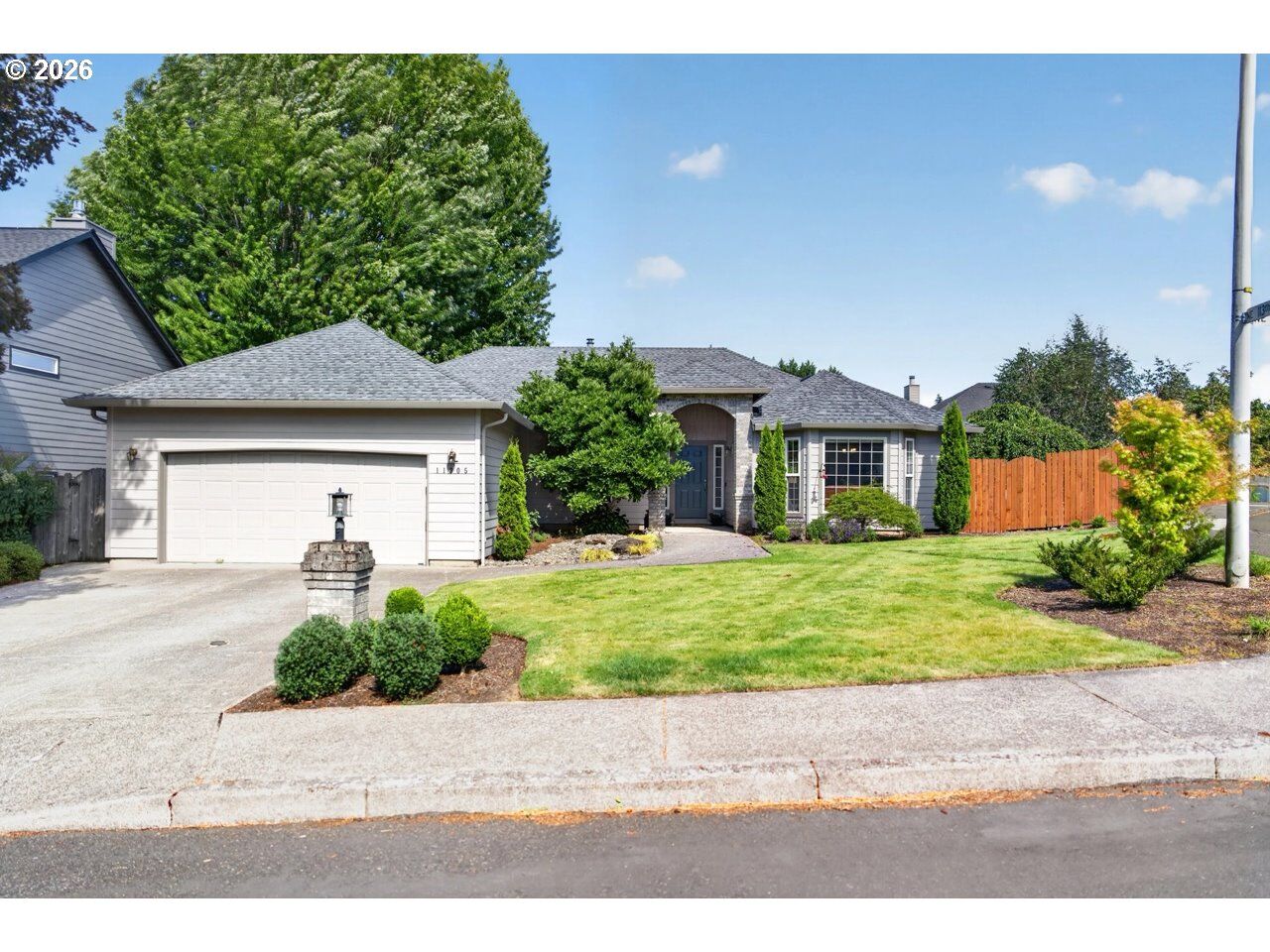 Property Photo:  11305 NE 35th Ave  WA 98686 
