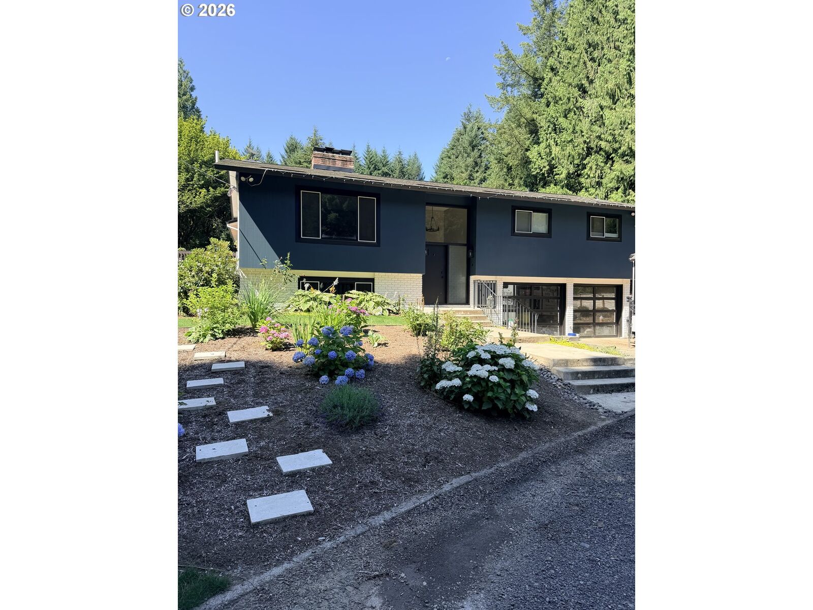 Property Photo:  1488 SW Borland Rd  OR 97068 