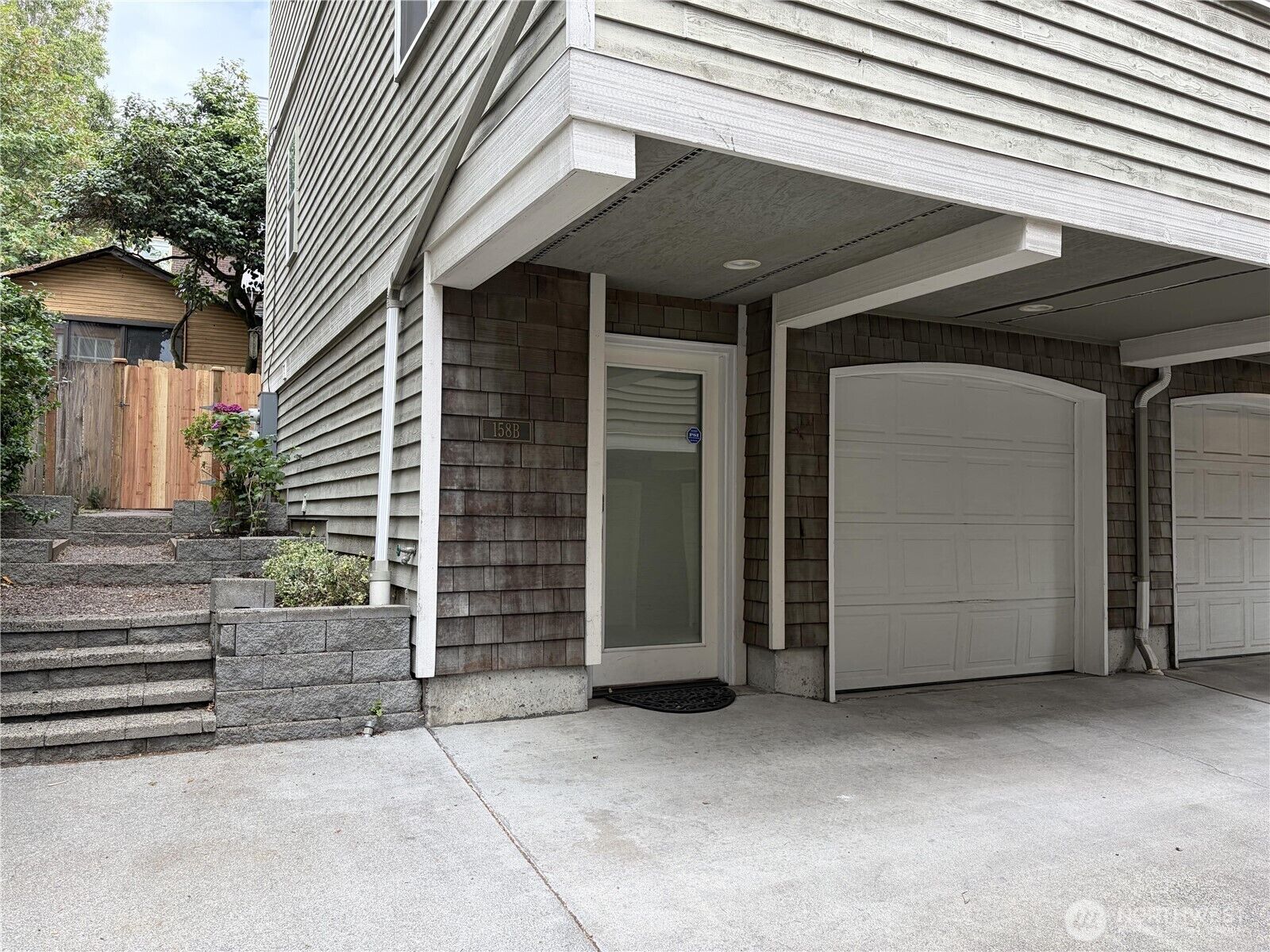 Property Photo: 158 15th Avenue B WA 98122