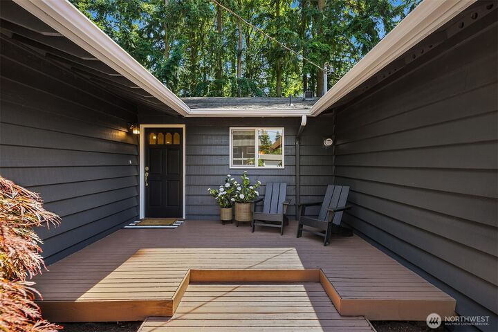 Property Photo:  7061 NE 137th Street  WA 98034 