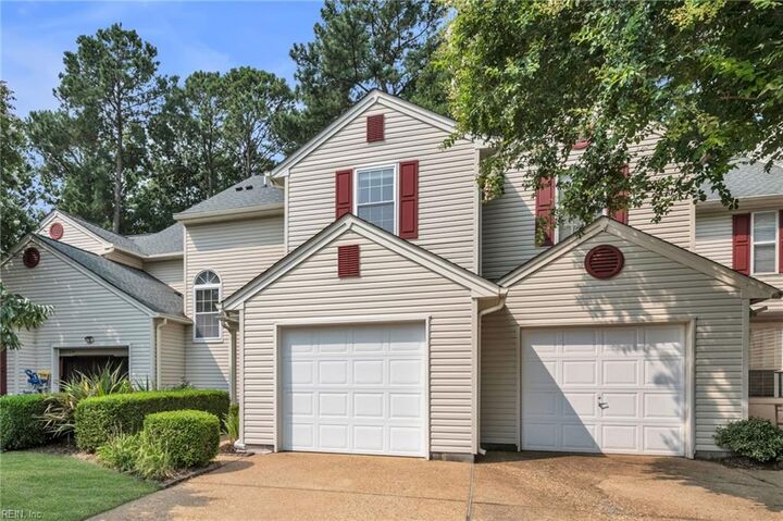 Property Photo:  1273 Lake Dr  VA 23602 