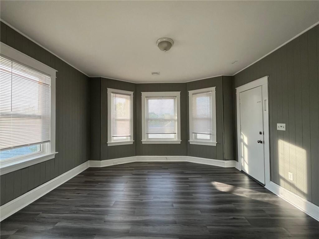 Property Photo: 70 Oliver Street 3F RI 02809