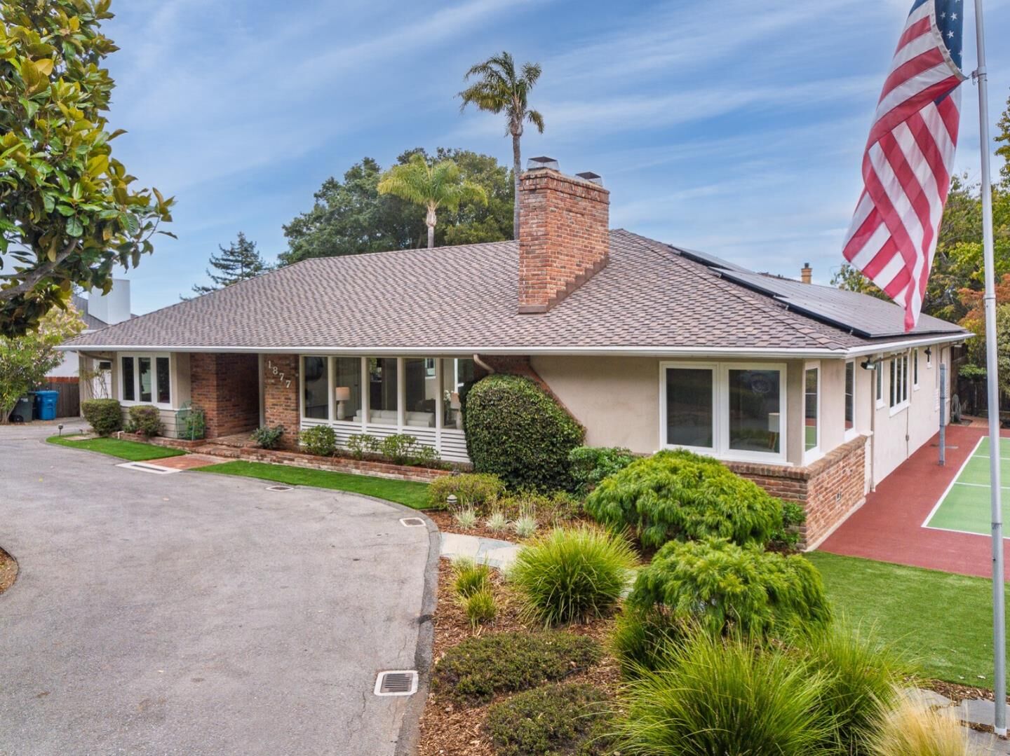 Property Photo: 1877 Elizabeth Street CA 94070