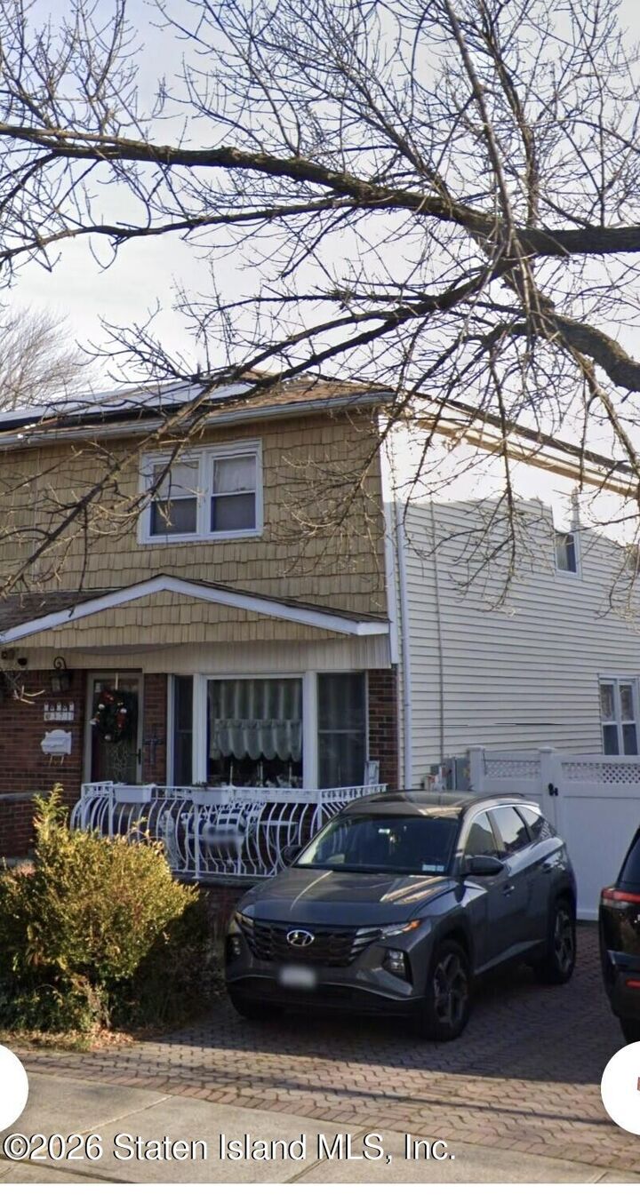 Property Photo:  371 Ridgecrest Avenue  NY 10312 