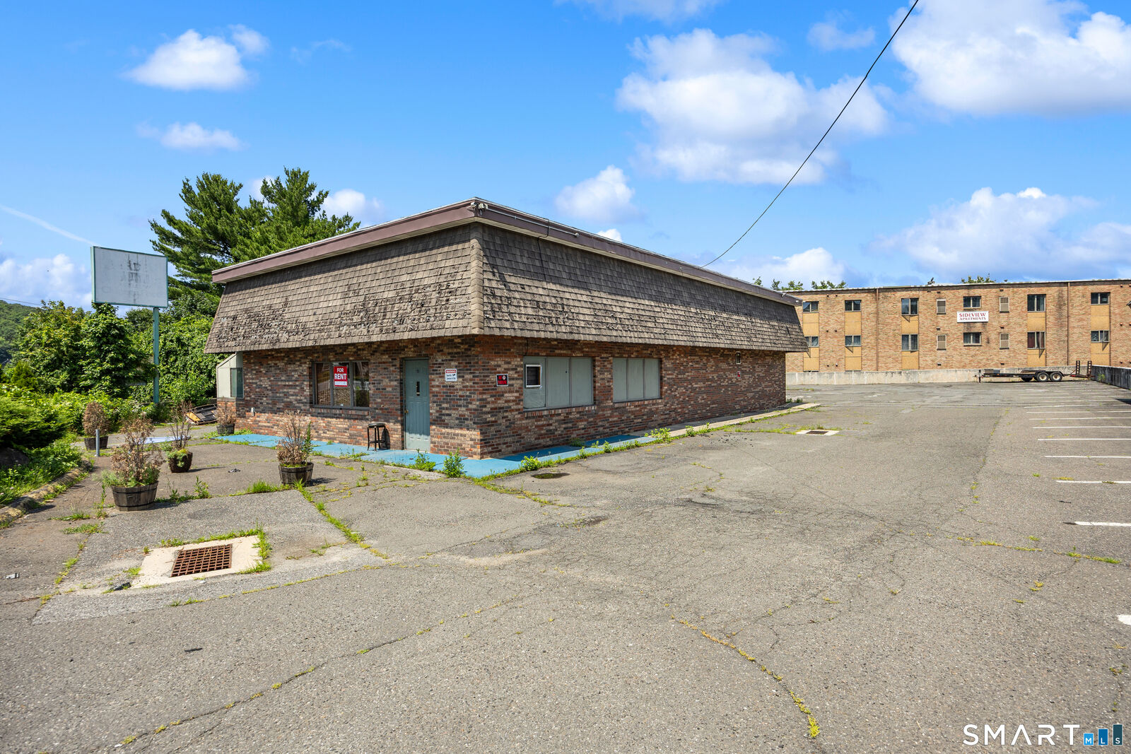 Property Photo:  400 Stillson Road  CT 06705 