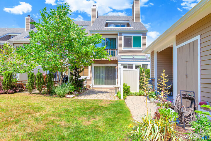 Property Photo: 80 Seaview Terrace 32 CT 06437