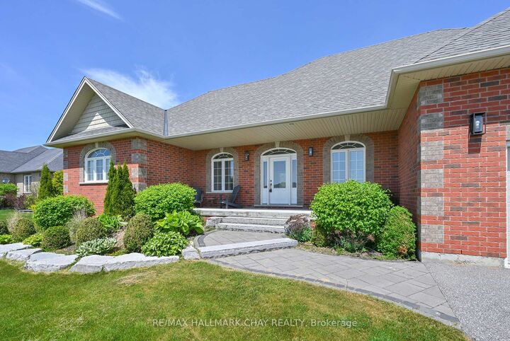 Property Photo: 11 Harry Parker Place ON L0M 1J0