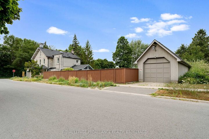 Property Photo: 2 Alwington Avenue ON K7L 4R3