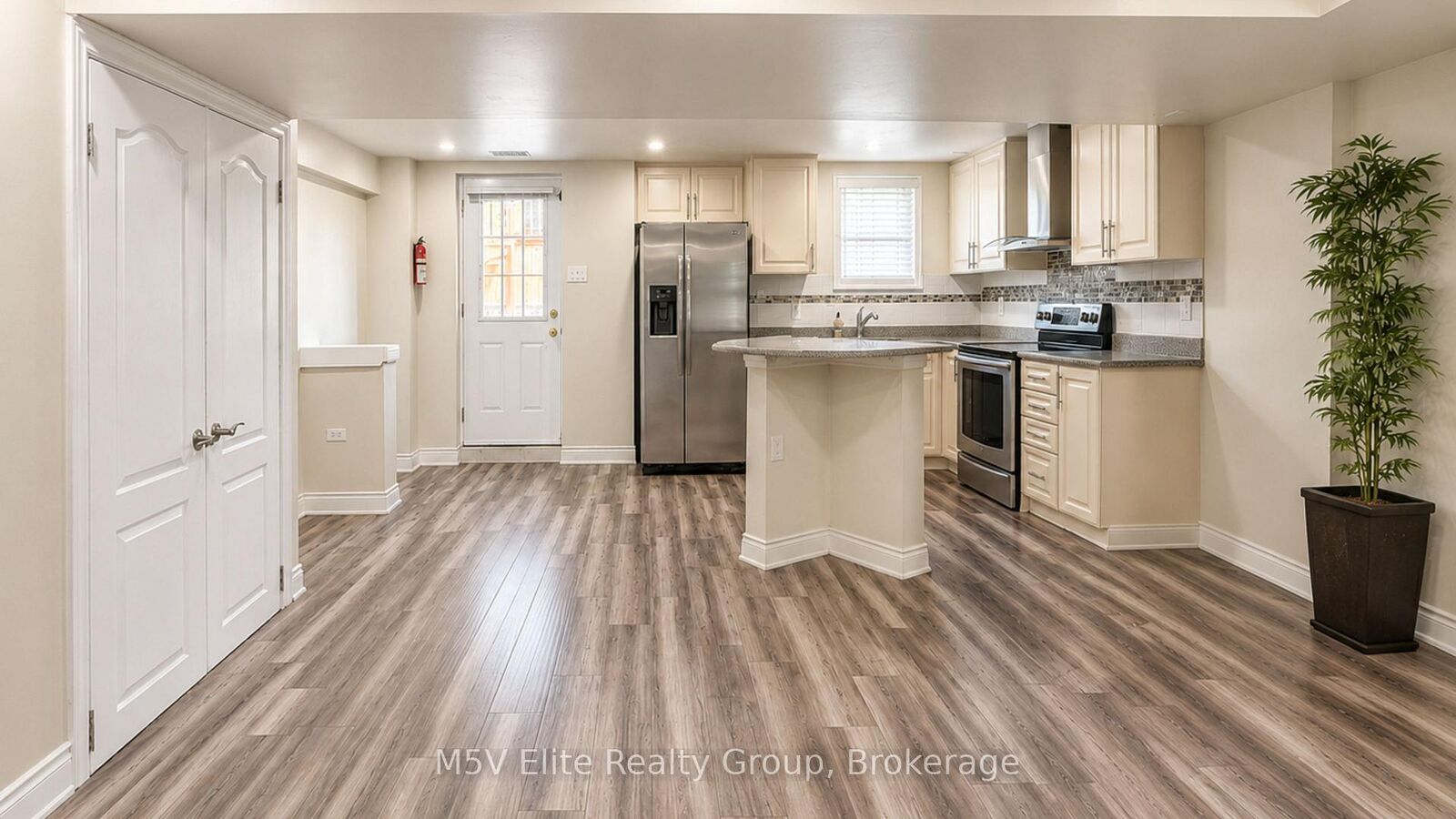 Property Photo:  49 Ribbon Drive  ON L6R 2C5 