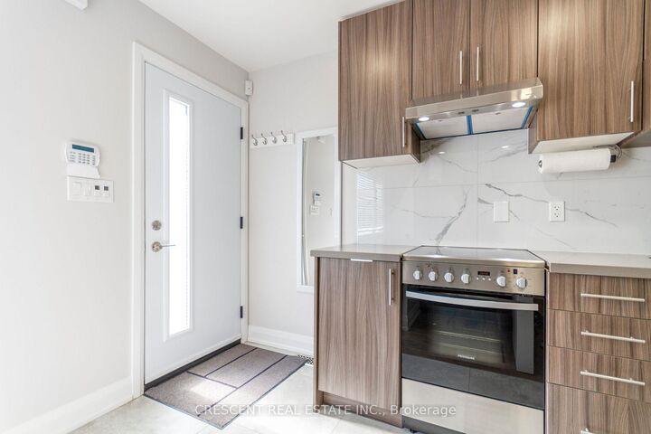 Property Photo: 170 Emerson Street ON L8S 2Y2