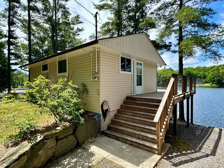 Property Photo: 1006 Youngs Road Cottage # 9 ON P0B 1J0
