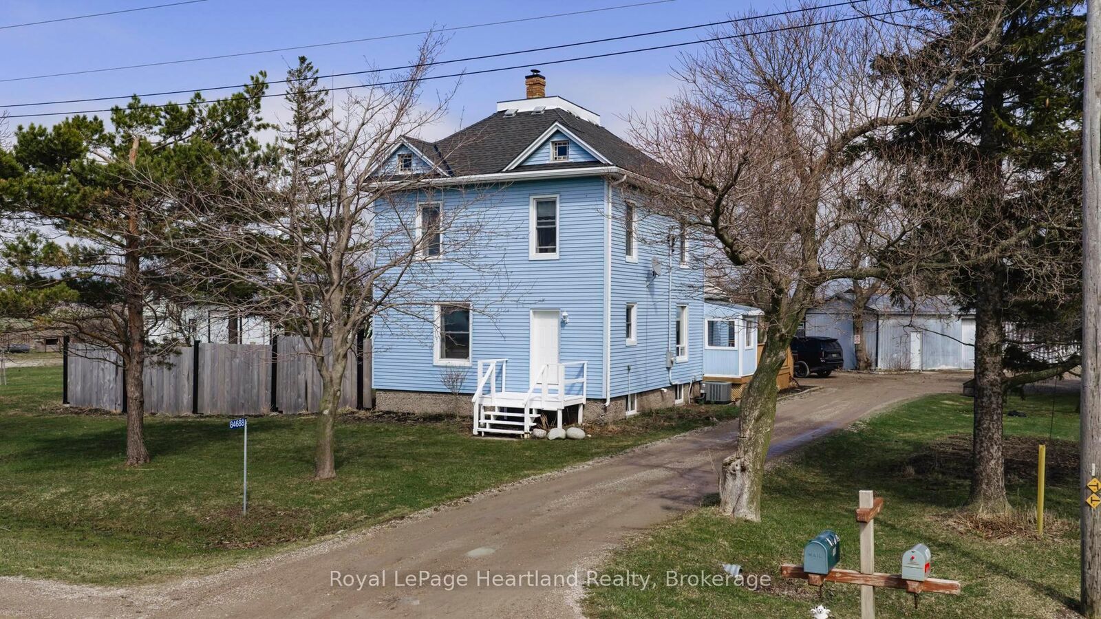 Property Photo:  84688 Bluewater Highway  ON N7A 3X9 