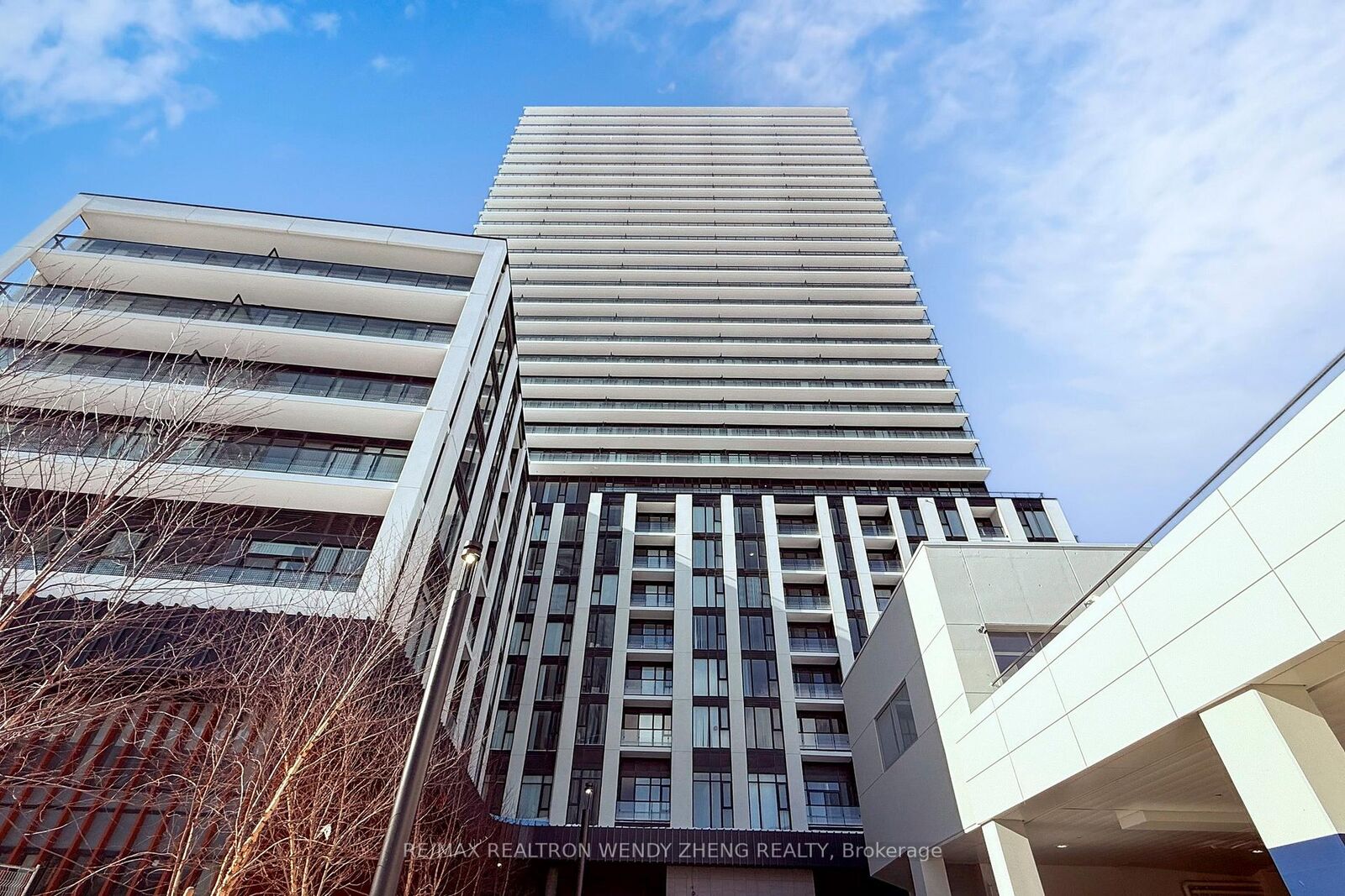 Property Photo:  5858 Yonge Street 1526  ON M2M 0C6 