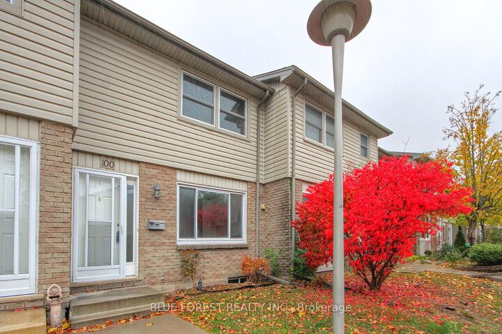 Property Photo:  690 Little Grey Street 100  ON N5Z 4M9 
