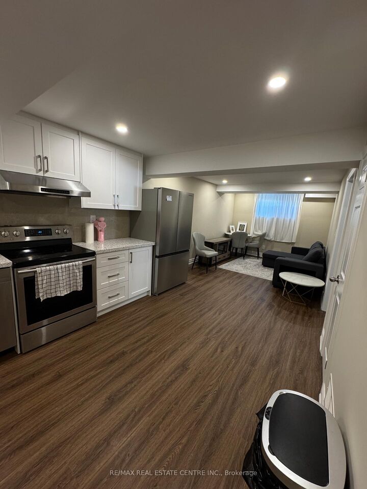 Property Photo: 20 Dudley Drive B-Unit ON N1G 0E6