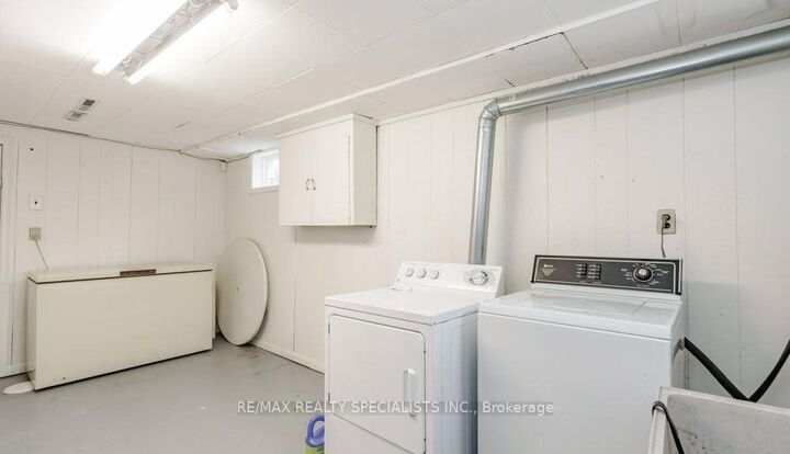 Property Photo:  477 Scott Street Bsmt  ON L2M 3X1 
