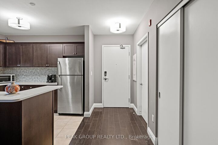 Property Photo: 26 Wellington Street 106 ON L2R 5P8