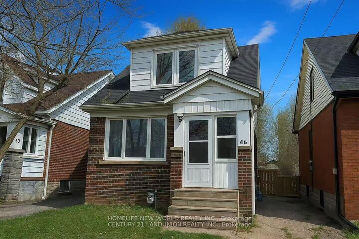 Property Photo:  46 Arnold Street 2nd Rm 1  ON L8S 1R4 