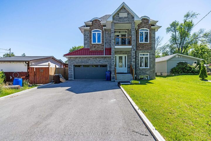 Property Photo:  
