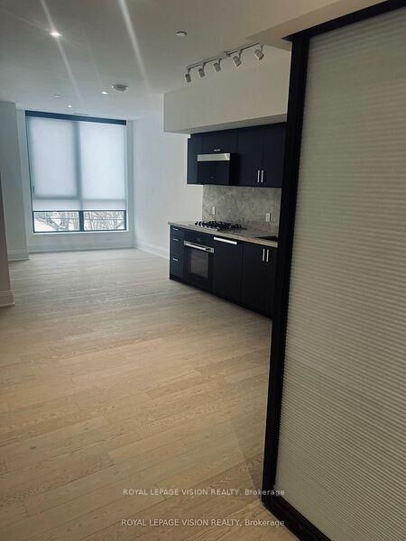 Property Photo:  505 Glencairn Avenue 211  ON M6B 0B2 