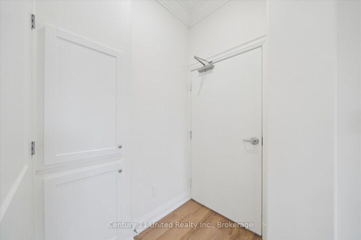 Property Photo:  1027 Willcox Street 201  ON K0L 1H0 