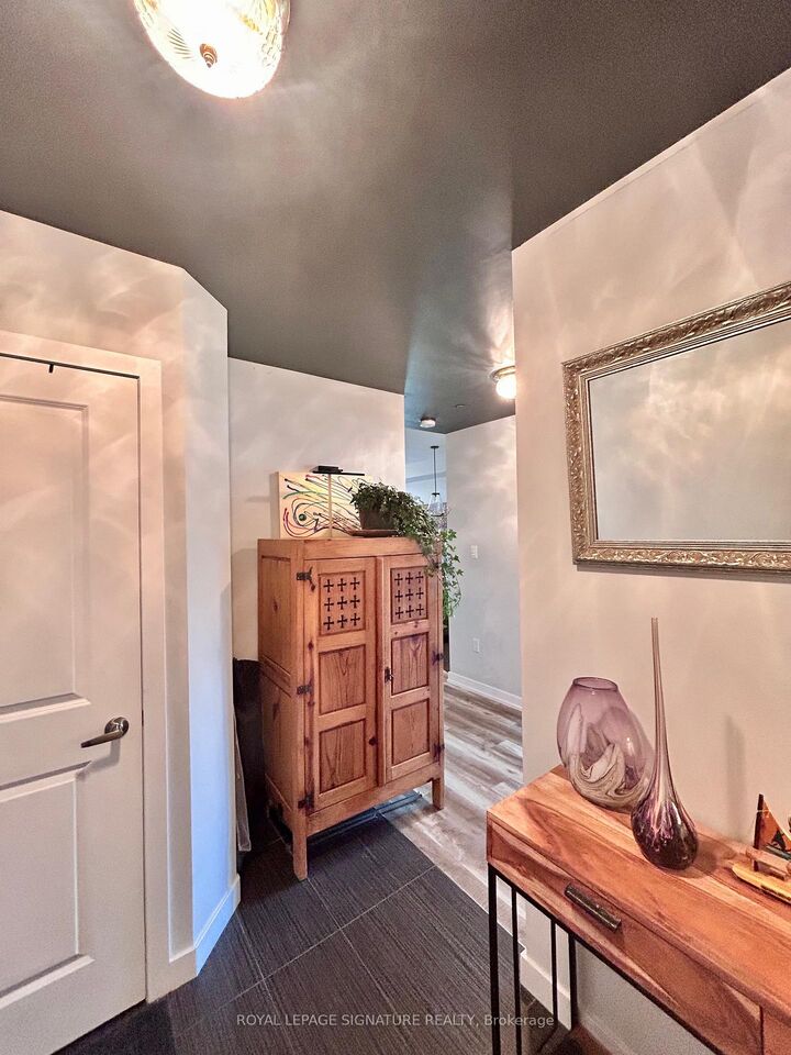 Property Photo:  101 Shoreview Place 110  ON L8E 0K2 