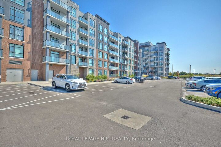 600 North Service Road 221 — photo 1