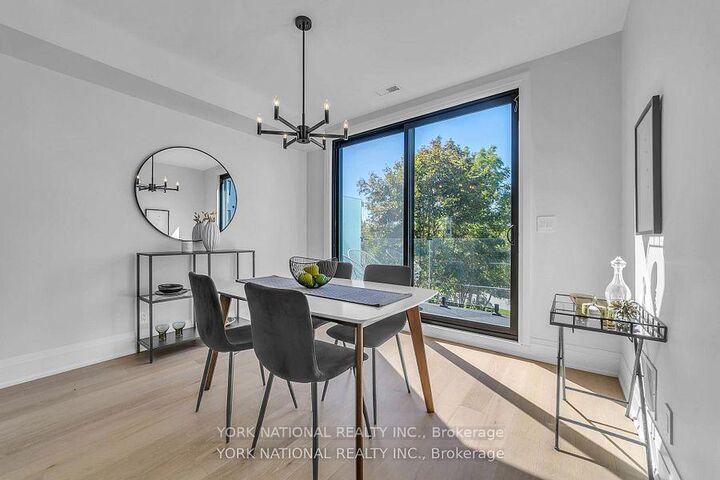 Property Photo: 59 Charles Street 8 ON L3Y 3V7