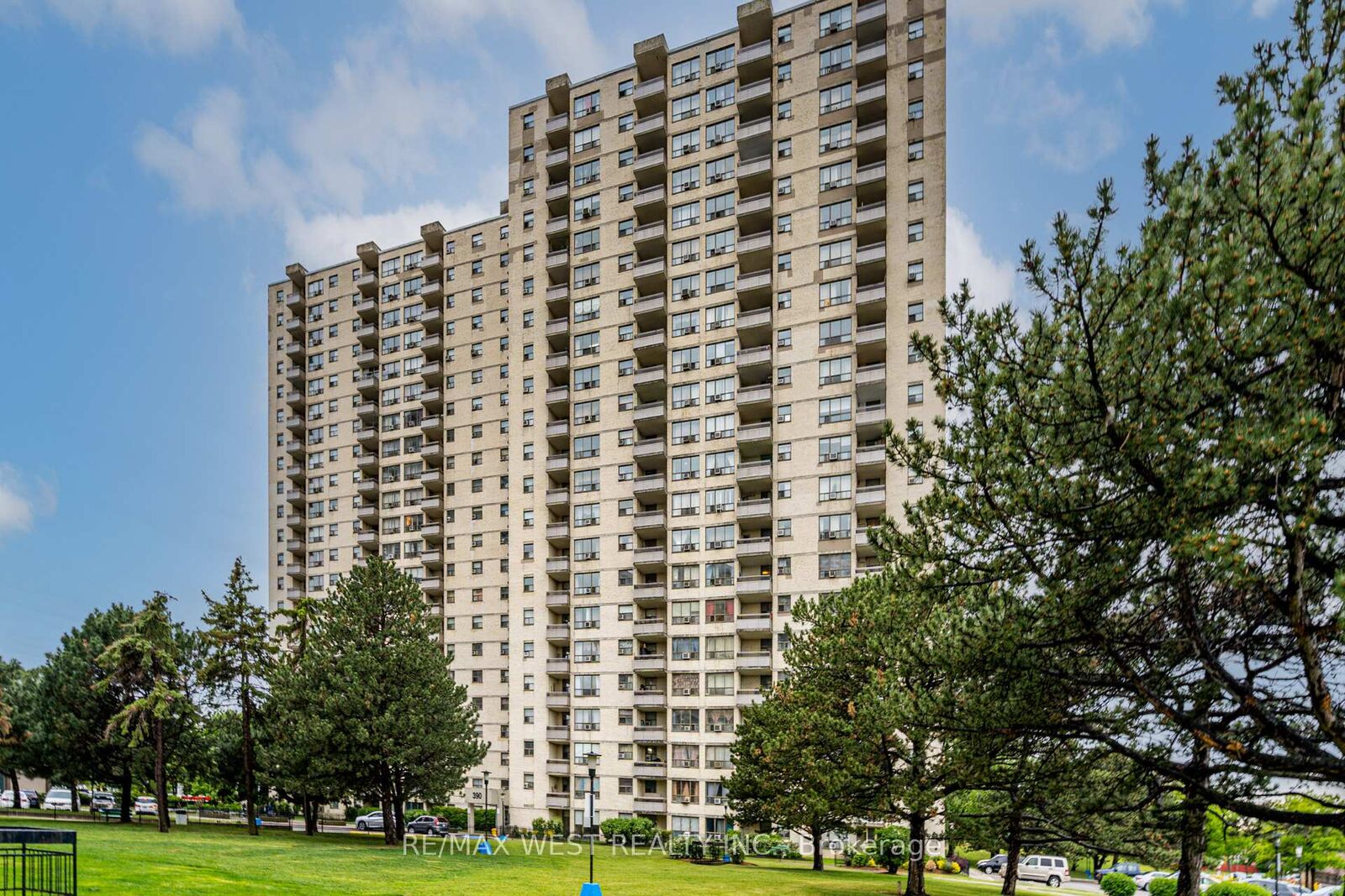 Property Photo: 390 Dixon Road 2309 ON M9R 1T4