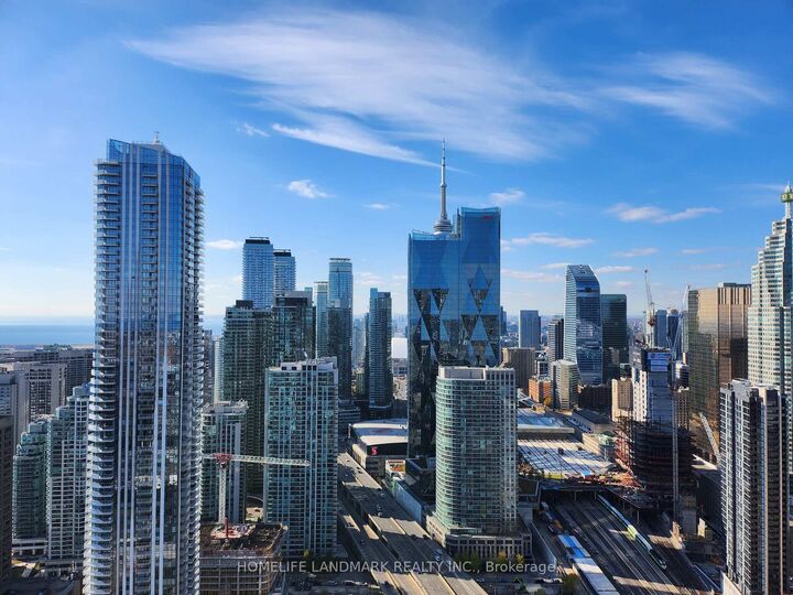 Property Photo: 55 Cooper Street 5601 ON M5E 0G1