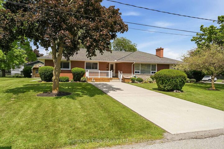 Property Photo: 17 Fairfield Drive ON N0A 1H0