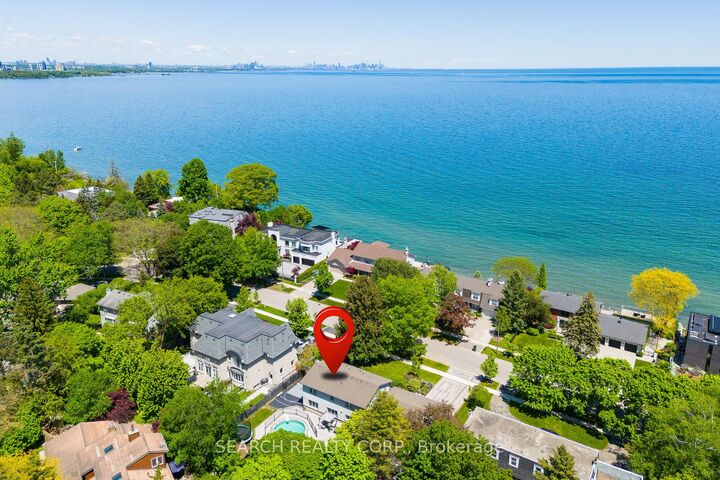 Property Photo: 1421 Watersedge Road ON L5J 1A3